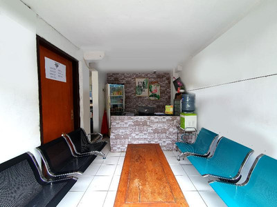 OYO 569 Cigadung Guest House