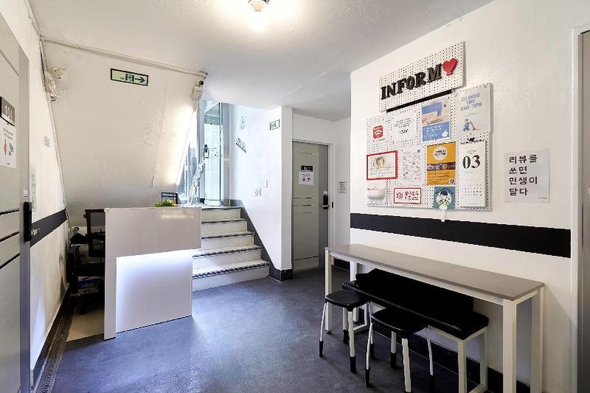 JUN GUESTHOUSE HONGDAE