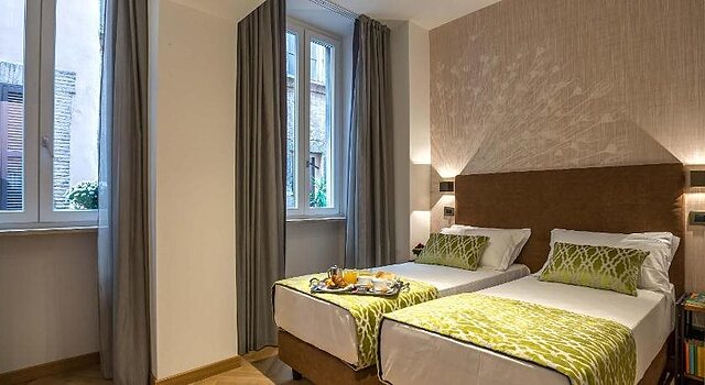 Navona Essence Hotel