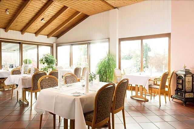 Maifeld Sport- & Tagungshotel