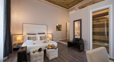 Arenula Suites