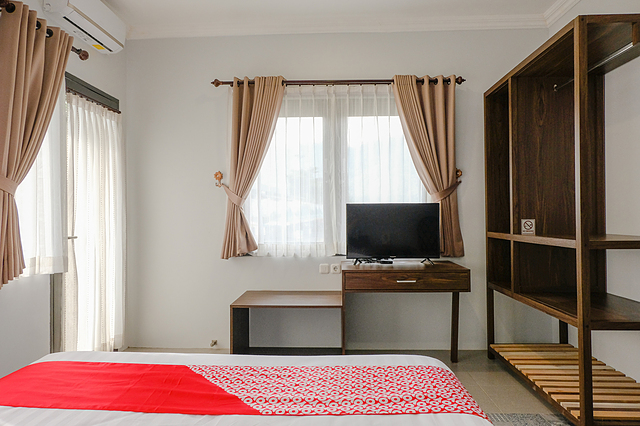 OYO 2350 Panorama Inn Residence