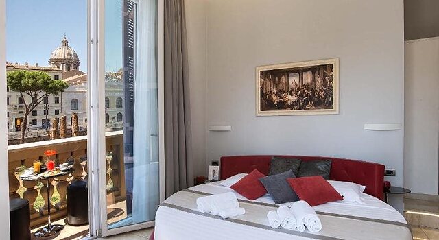 Pantheon Caesar Relais