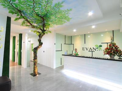 EVAN HOTEL