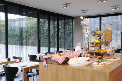 Corbie Aparthotel