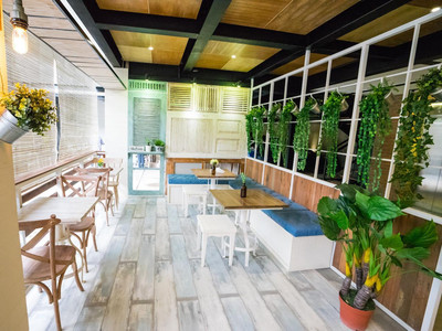 SUMMERBIRD BED AND BRASSERIE