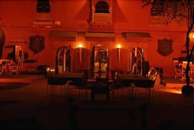 Hotel Bhairon Vilas