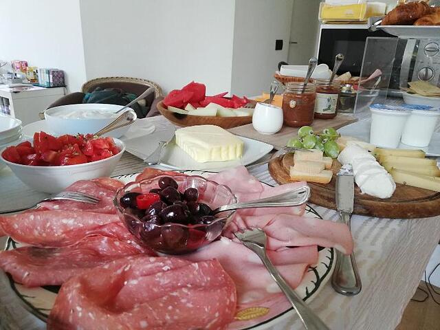 Lisander Bed Breakfast