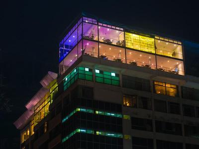 Cloud Hotel & Suites