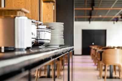 جین هتل هامبورگ البسپیچر