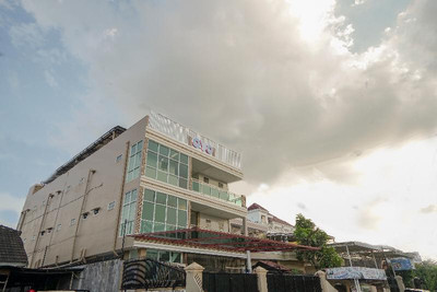 OYO 948 Vivi Residence Syariah Ii