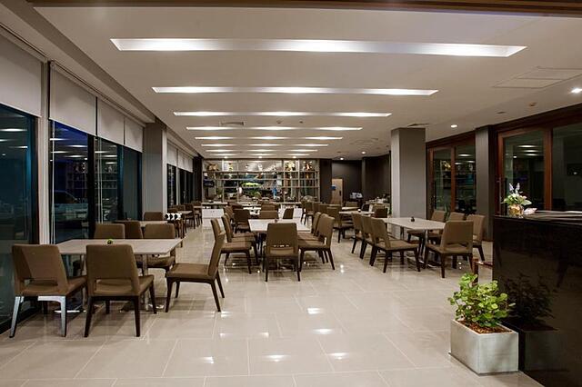 Leosor Hotel