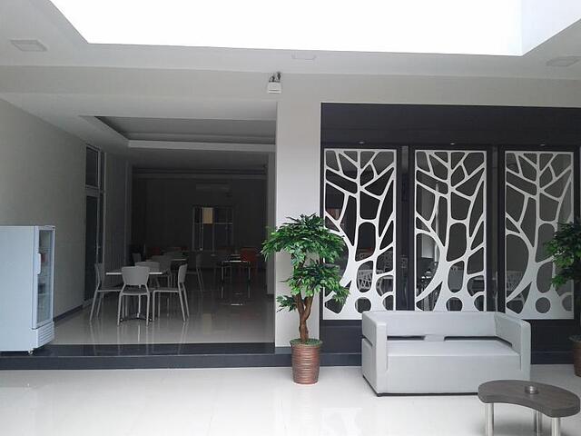 SKYWARD HOTEL