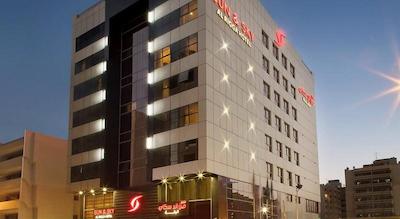 Sun & Sky Al Rigga Hotel