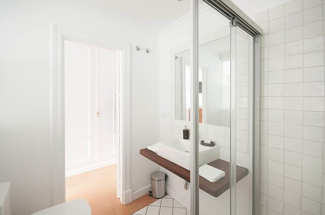 MOLO 44 SUITES PUERTO BANUS