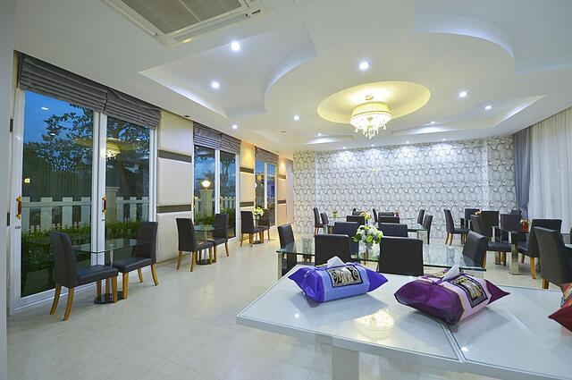 Phuglong Hotel