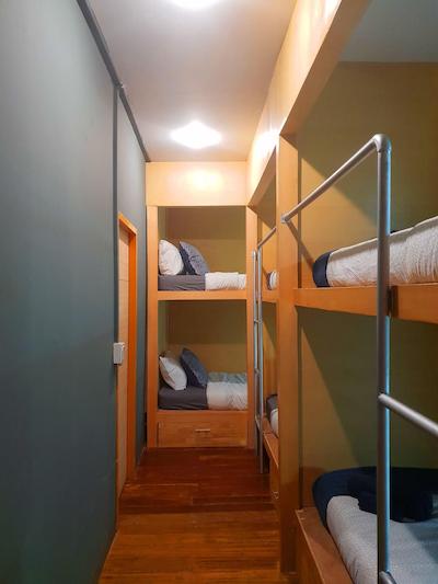 We Bangkok At Metro Park