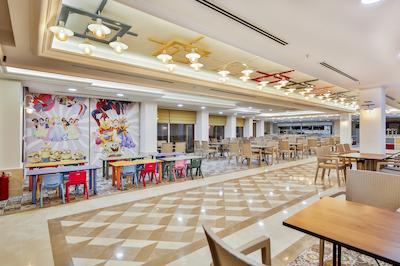 CRYSTAL CLUB WORLD OF COLOURS