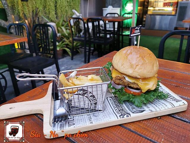 VIPA HOUSE PHUKET