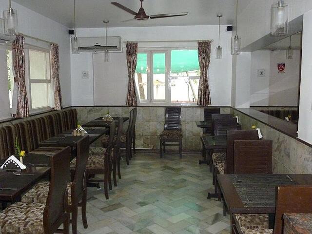 Hotel Balwas International