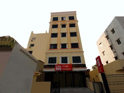 Capital O 23543 Hotel Vaishnavi