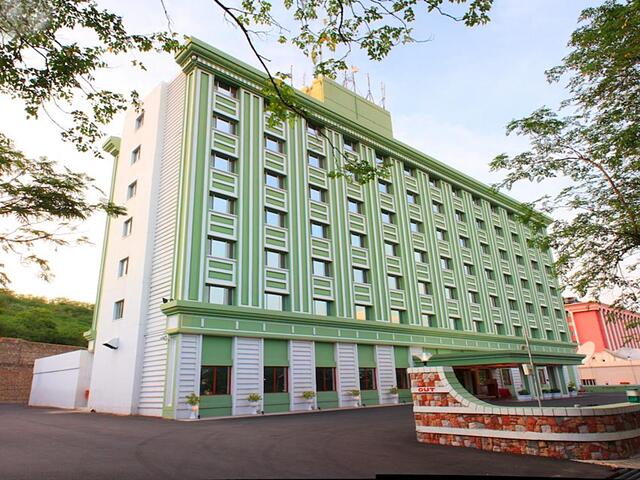 TARA COMFORT HOTEL RAMOJI FILM CITY