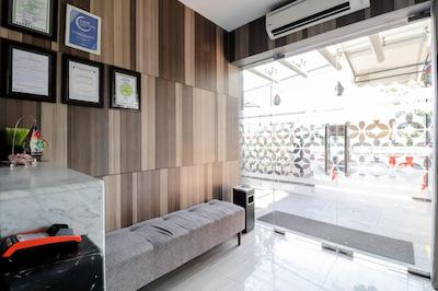 SOFYAN INN UNISI HOTEL YOGYAKARTA SYARIAH