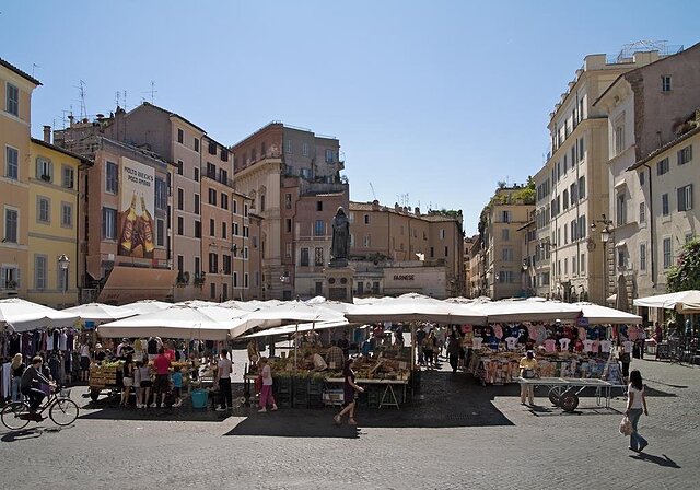 Bye Bye Roma Pantheon Suite