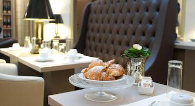 Piazza Farnese Luxury Suites