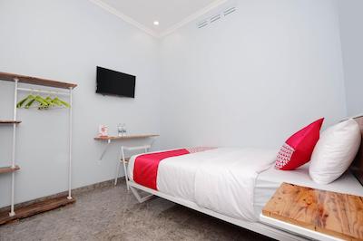 Oyo 1183 Kalimaya Residence Syariah