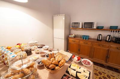 Hostel Bed In Girona