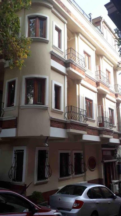 Berce Apartment and Suites