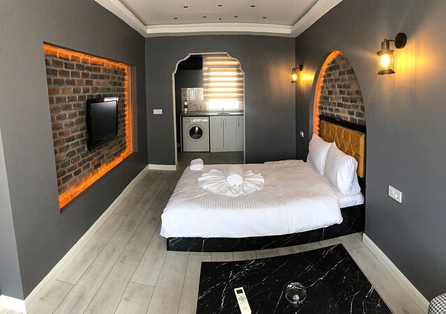 Nova Park Hotel and Suite