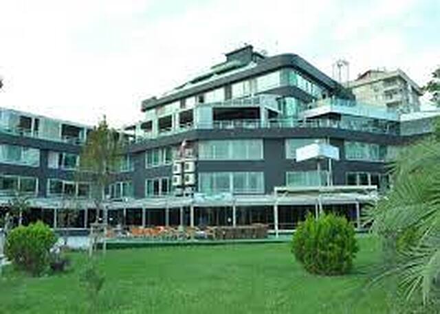 KNDF Marine Hotel