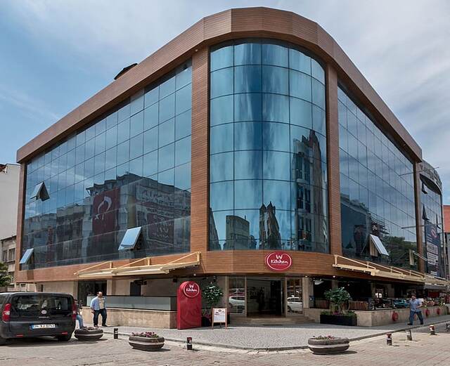 Echoll Hotel