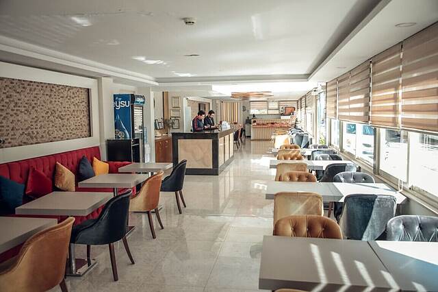 Mandalin Hotel
