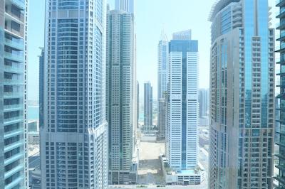 Marina Gate 2 by OYO Rooms