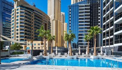 پلیکان استی فول مارینا اند پول ویو