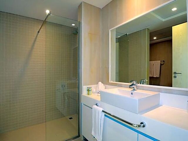 Al Bateen Residence