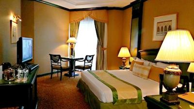 نایت کستل هتل