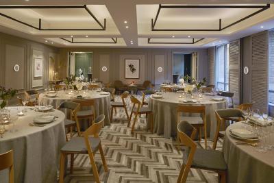 هالیدی این تورنتو بلور-یورکویل