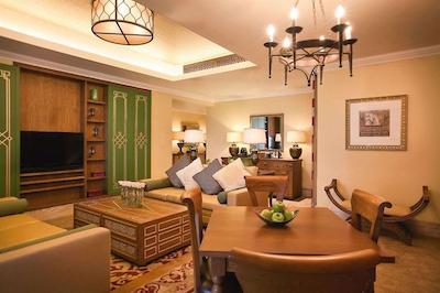 آکاس آی بی ان بطوطه گیت هتل