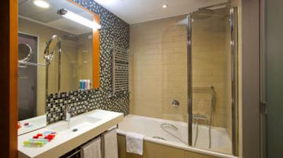 نووتل رما یور