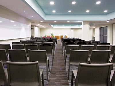 نووتل رما یور