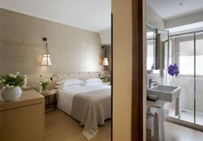 استارهتلز متروپل