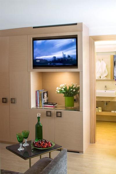 استارهتلز متروپل