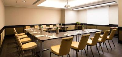 استارهتلز متروپل