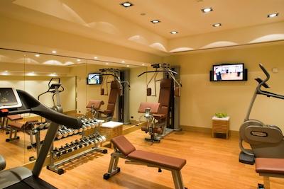 استارهتلز متروپل