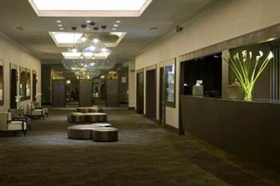 کراون پلازا اس تی پیترز