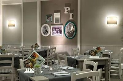 کراون پلازا اس تی پیترز